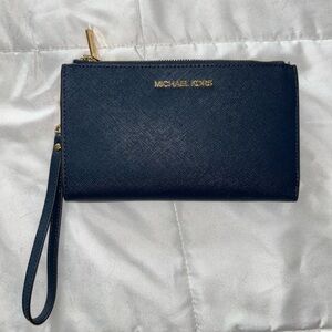 Michael Kors Adele Leather Smartphone Wallet
